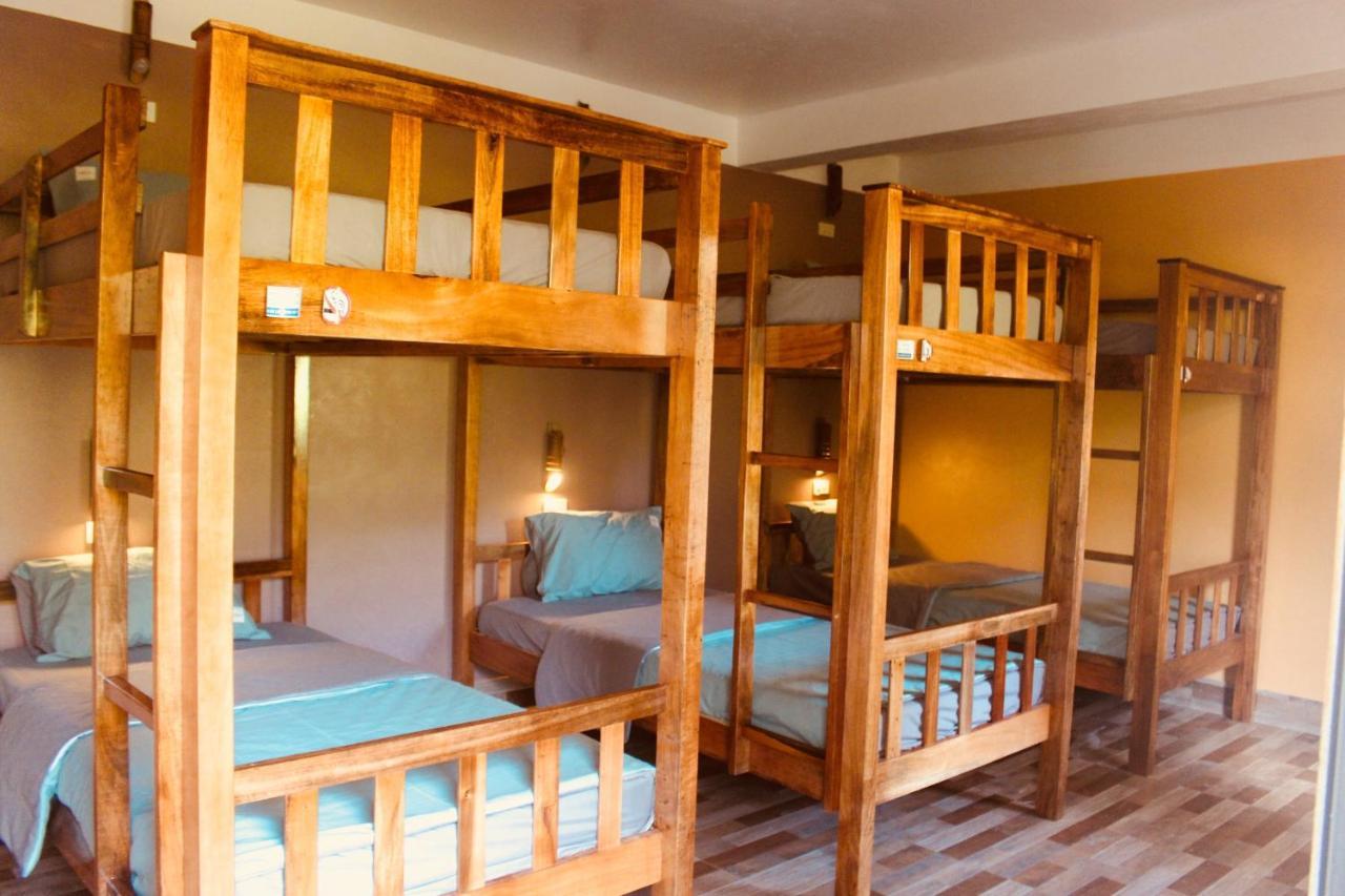 Bac Kan Ba Be Hostel מראה חיצוני תמונה