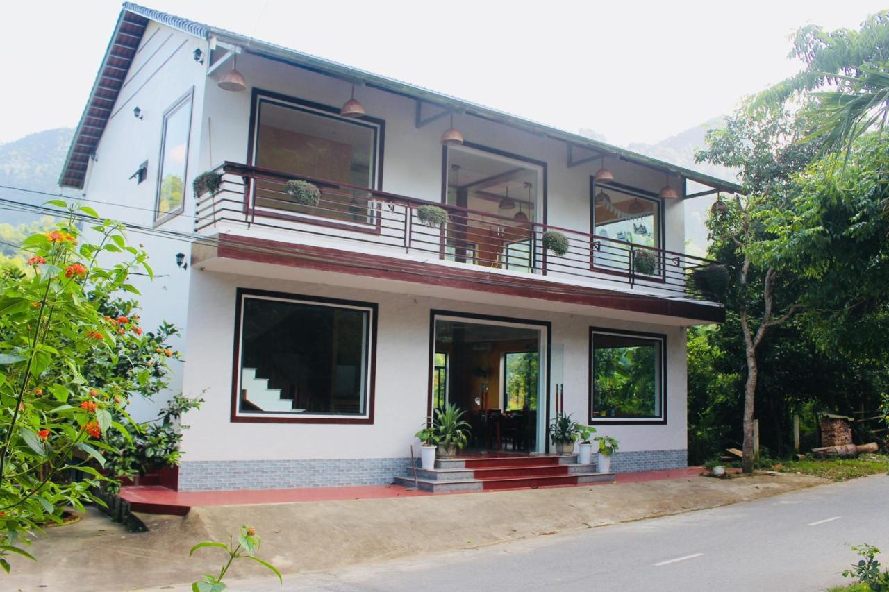 Bac Kan Ba Be Hostel מראה חיצוני תמונה