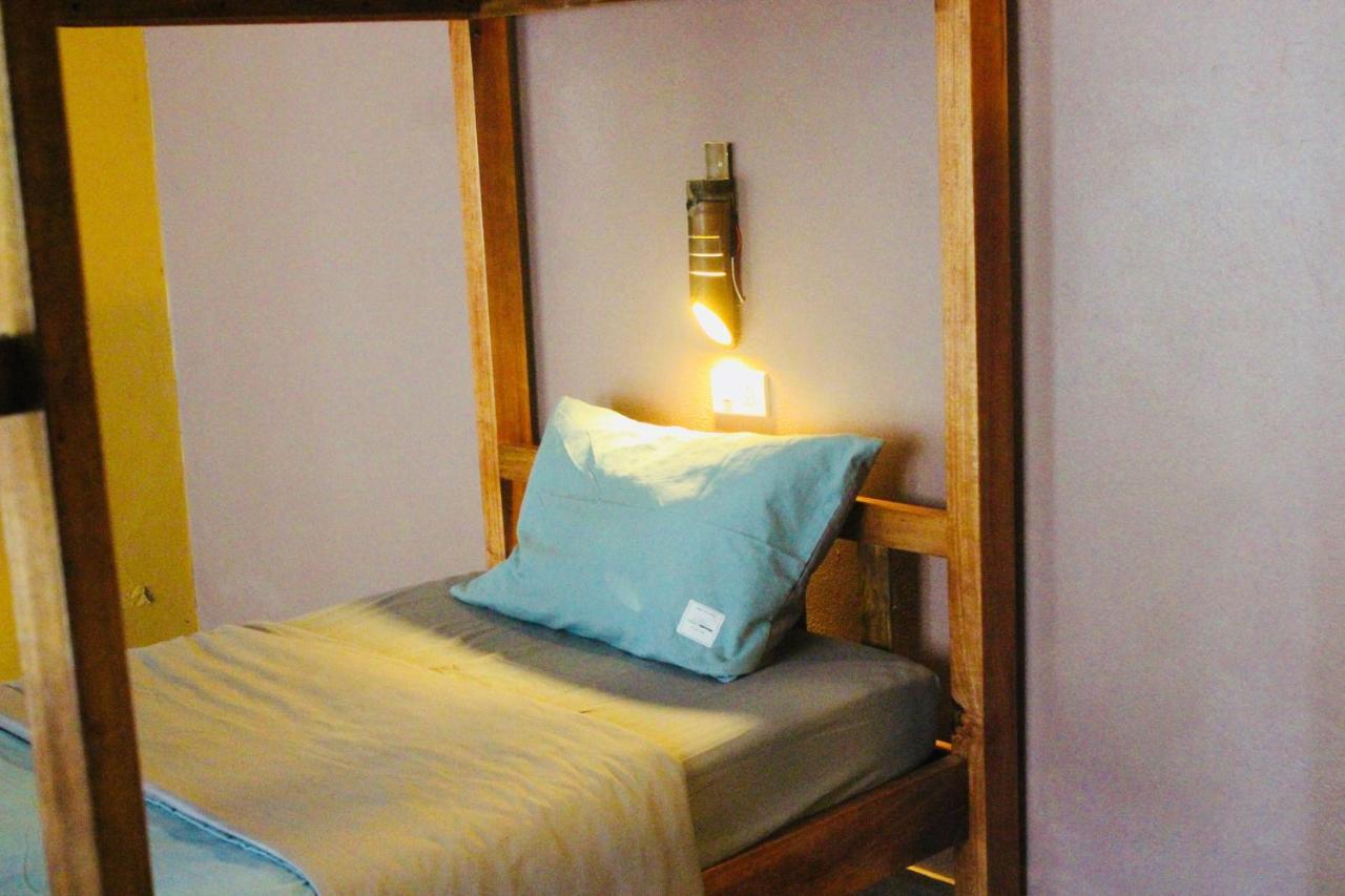 Bac Kan Ba Be Hostel מראה חיצוני תמונה