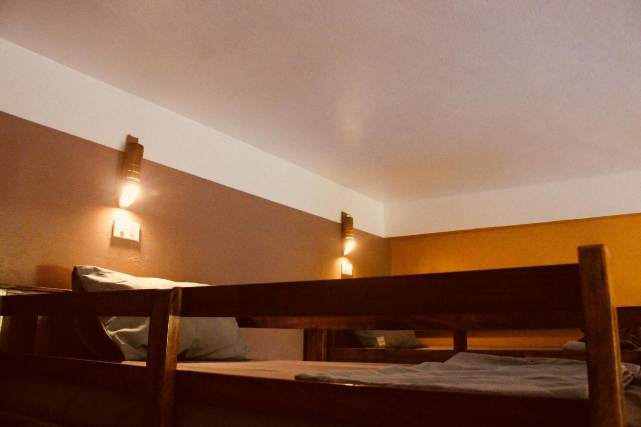 Bac Kan Ba Be Hostel מראה חיצוני תמונה