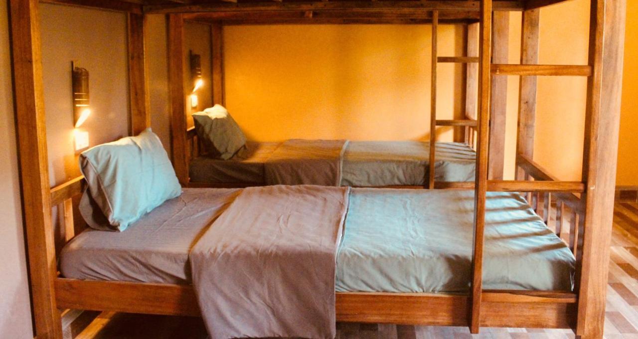 Bac Kan Ba Be Hostel מראה חיצוני תמונה